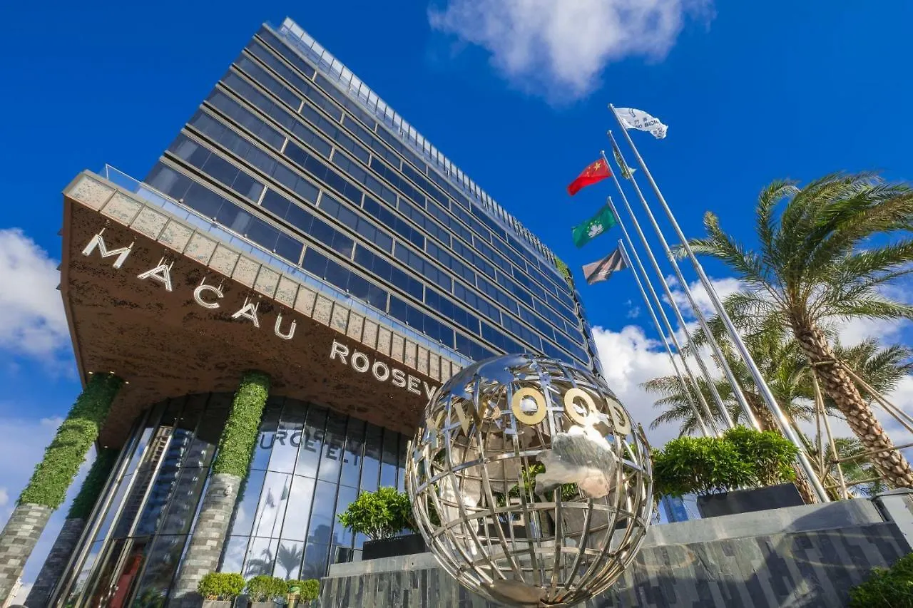Yoho Hollywood Roosevelt Hotel Macau 5*,