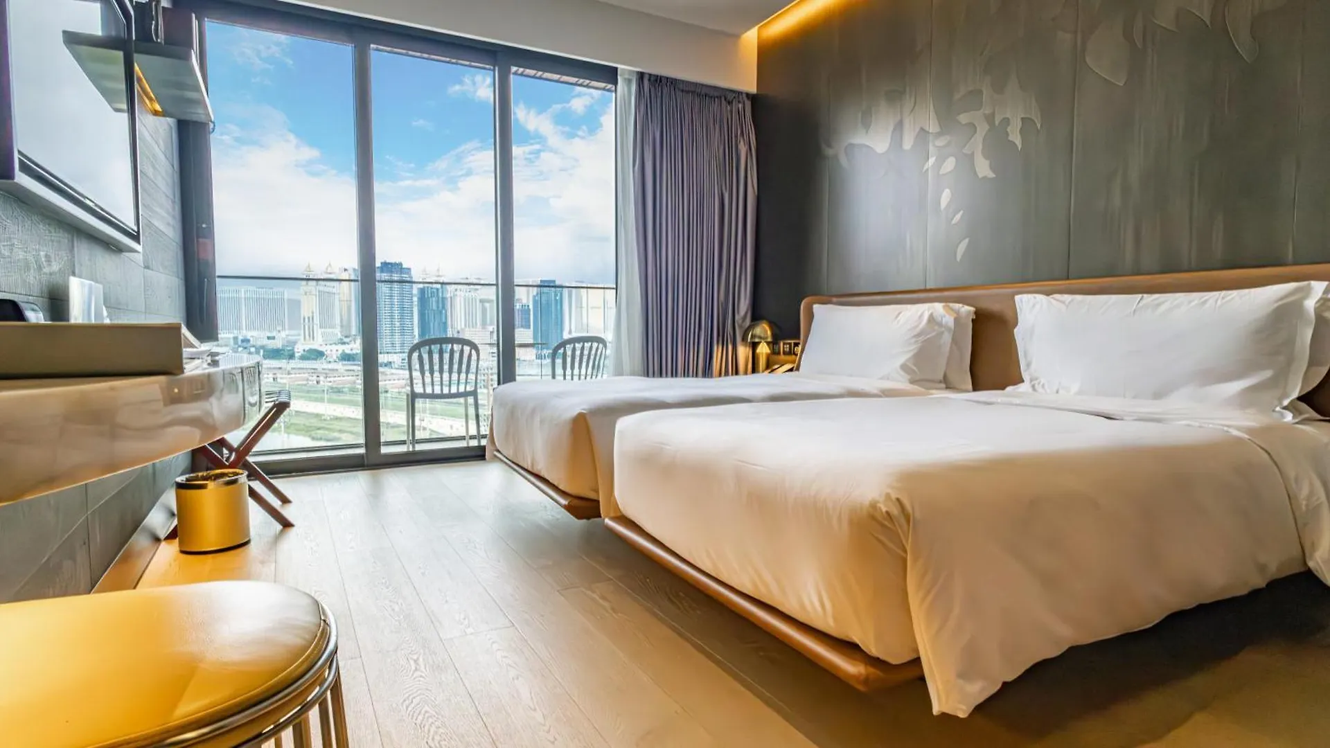 *****  Yoho Hollywood Roosevelt Hotel Makau Chiny