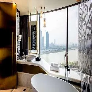 *****  Yoho Hollywood Roosevelt Hotel Macau China