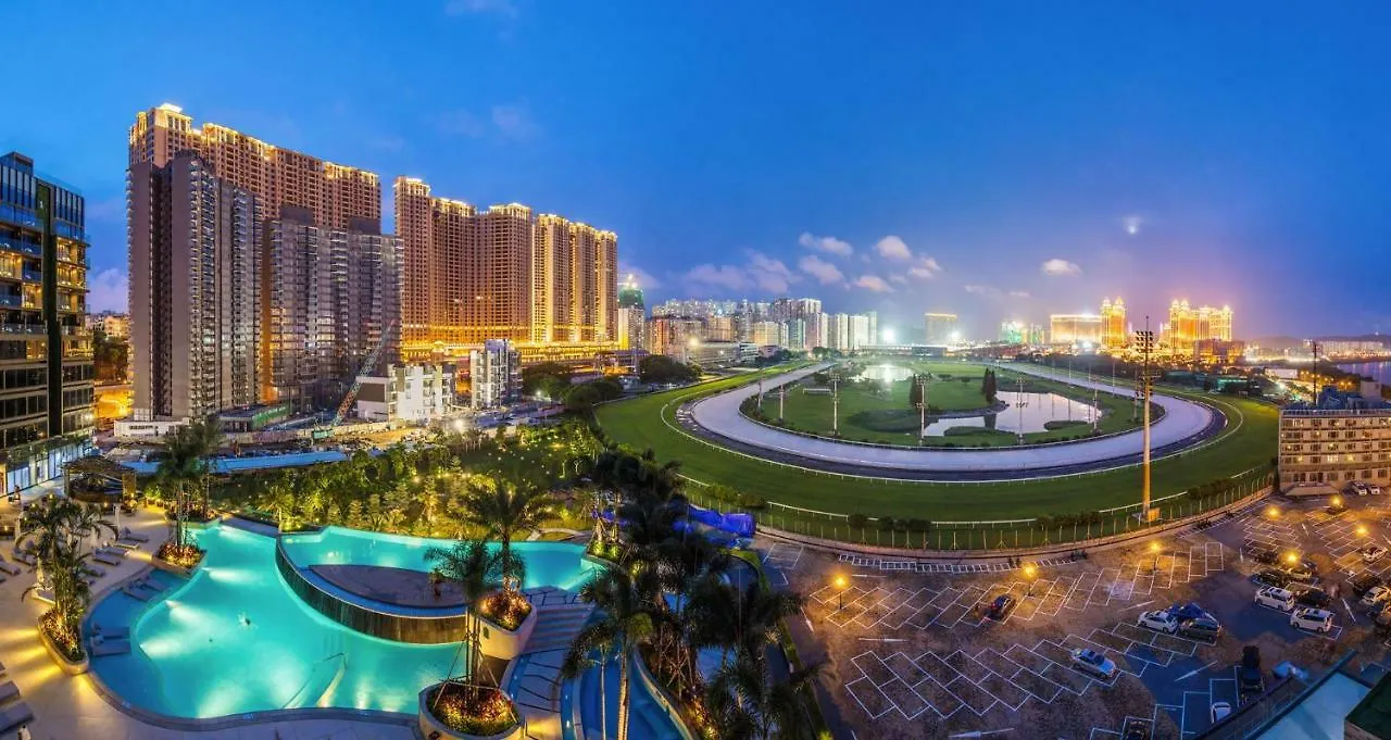 Yoho Hollywood Roosevelt Hotel Macau