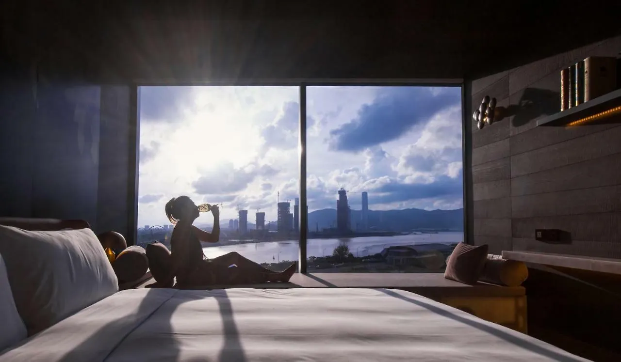 Yoho Hollywood Roosevelt Hotel Macau