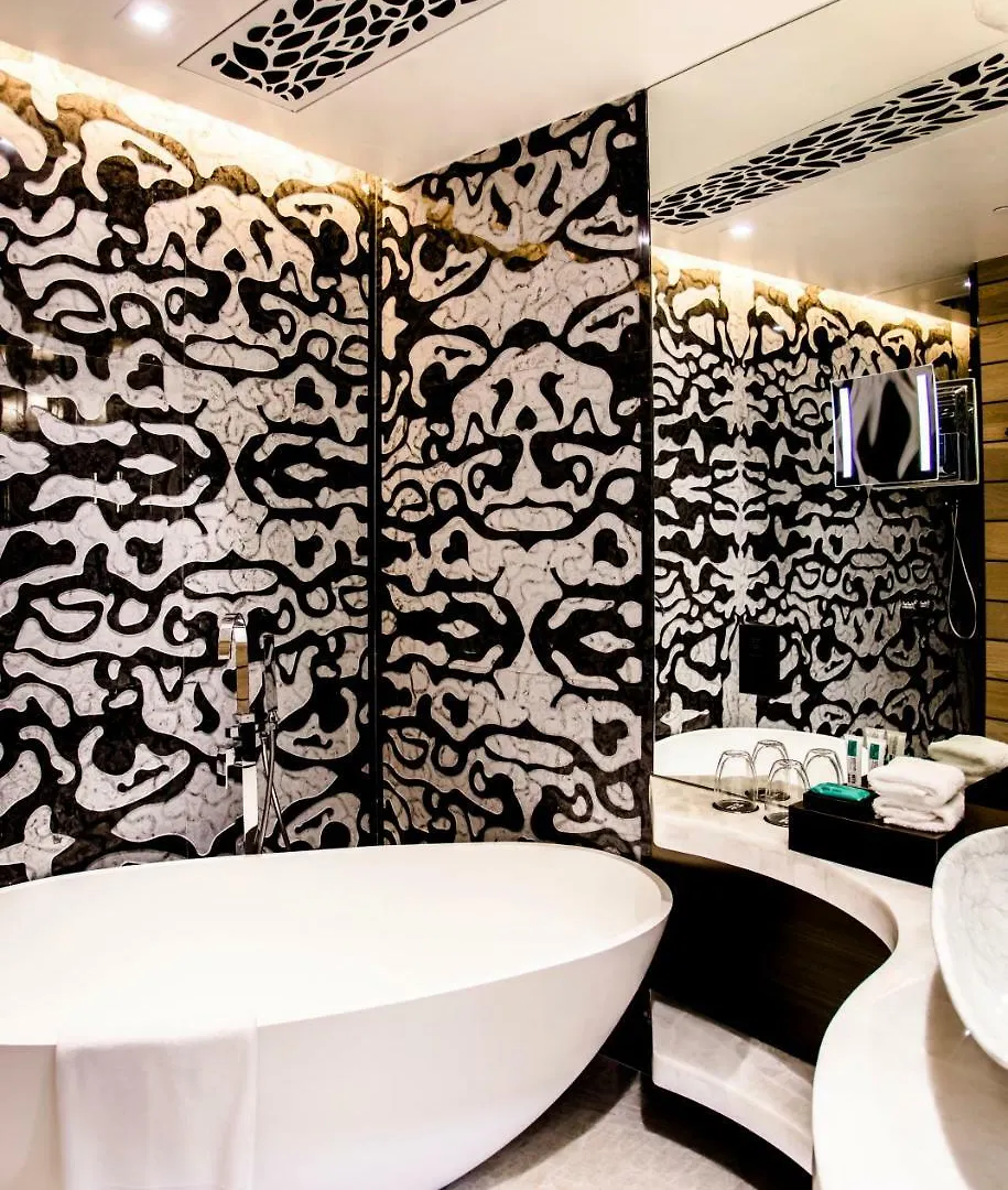 Yoho Hollywood Roosevelt Hotel Macau